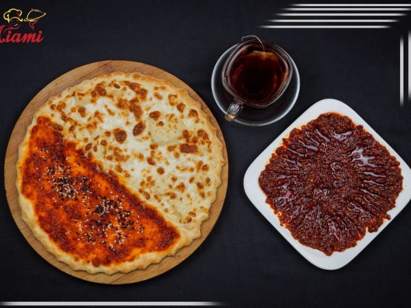 جبنة مع محمرة