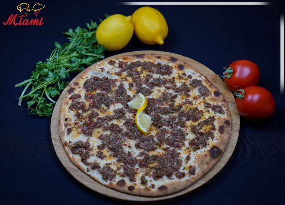 لحم بعجين