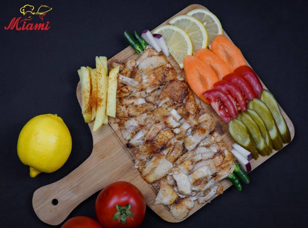 وجبة شاورما دجاج